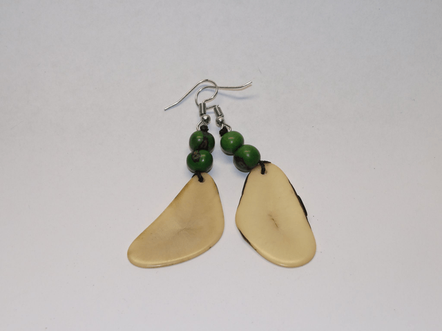 Boucles d'oreille Ivoire végétale Longue