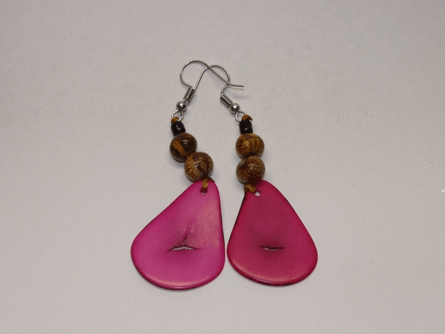 Boucles d'oreille Ivoire végétale Longue